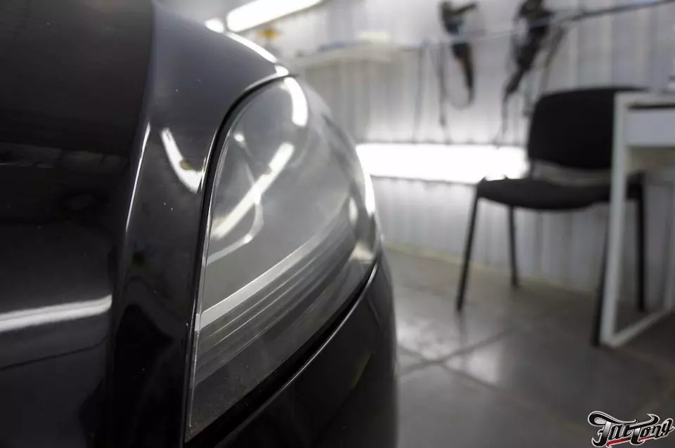 Audi TT. Восстановительная полировка кузова и защита ЛКП керамическим составом.